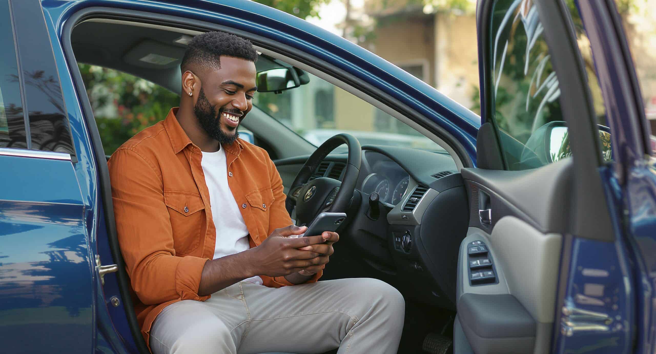 Man accepts a cash offer to sell his car online with Weelee