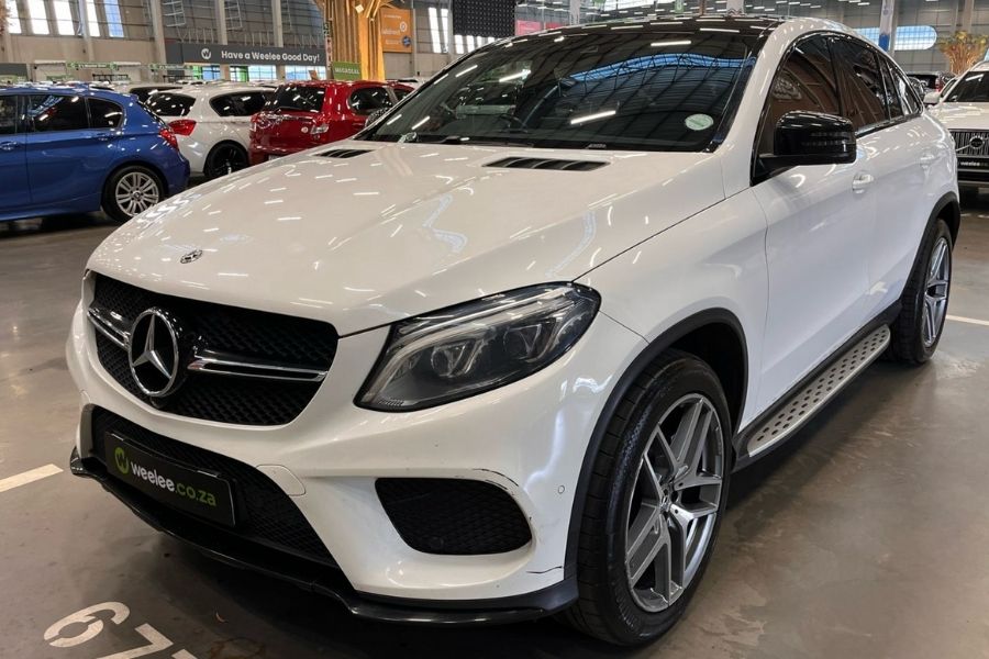 Sell your Mercedes at Weelee